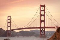 [歇后语]舞台上的道具