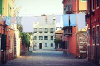 [歇后语]牛鼻里爬小蟹