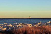 [歇后语]梦里打牙祭（偶尔吃顿丰盛的饭）